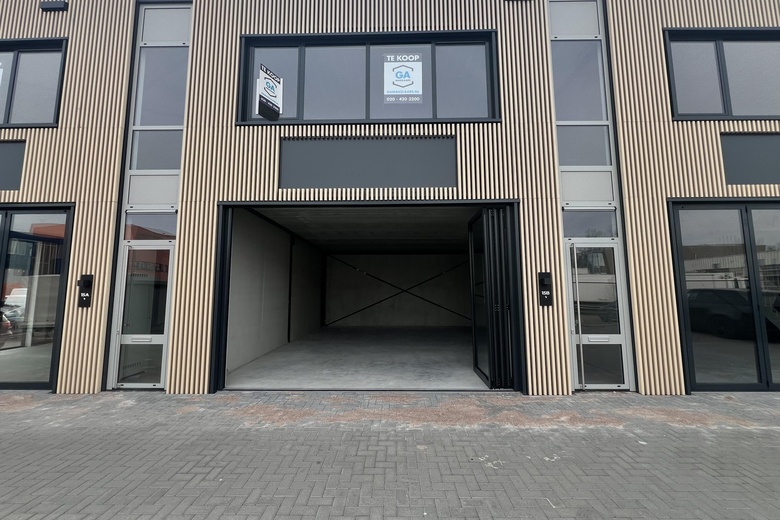 BedrijfsruimteaanBolstoen 15 B<br/> inAmsterdam