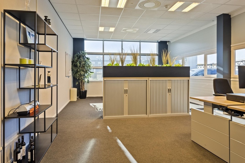 BedrijfsruimteaanStaalsteden 4<br/> inEnschede