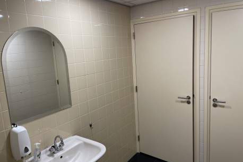 KantoorruimteaanEkkersrijt 1412 1e etage advertentie<br/> inSon en Breugel KantoorruimteaanEkkersrijt 1412 1e etage advertentie<br/> inSon en Breugel