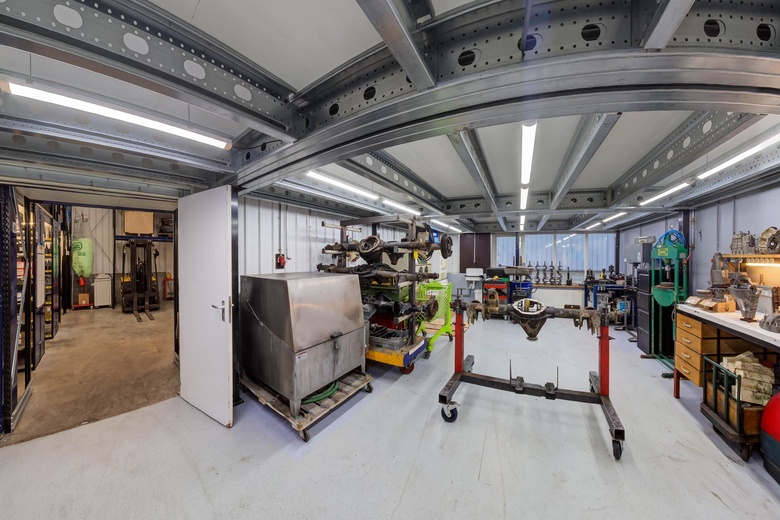 BedrijfsruimteaanFokkerstraat 475<br/> inSchiedam BedrijfsruimteaanFokkerstraat 475<br/> inSchiedam