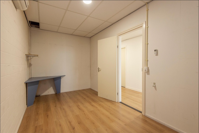 KantoorruimteaanAzewijnseweg 6<br/> inVuren