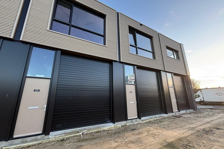 Bekijk foto 1 van Hedikhuizerweg 15 C 2