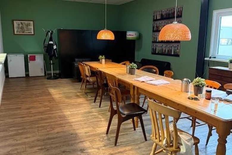 BedrijfsruimteaanWalnootberg 14<br/> inEemnes