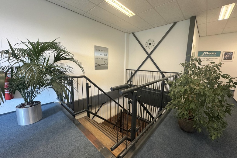 WinkelruimteaanMarkerkant 10 136 E<br/> inAlmere WinkelruimteaanMarkerkant 10 136 E<br/> inAlmere