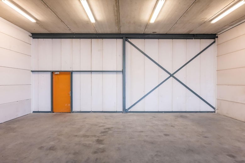 BedrijfsruimteaanLeeghwaterstraat 4 b<br/> inWerkendam BedrijfsruimteaanLeeghwaterstraat 4 b<br/> inWerkendam