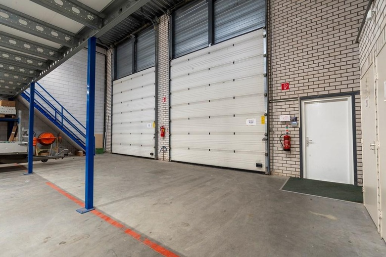 BedrijfsruimteaanVlasstraat 8 a<br/> inRiethoven