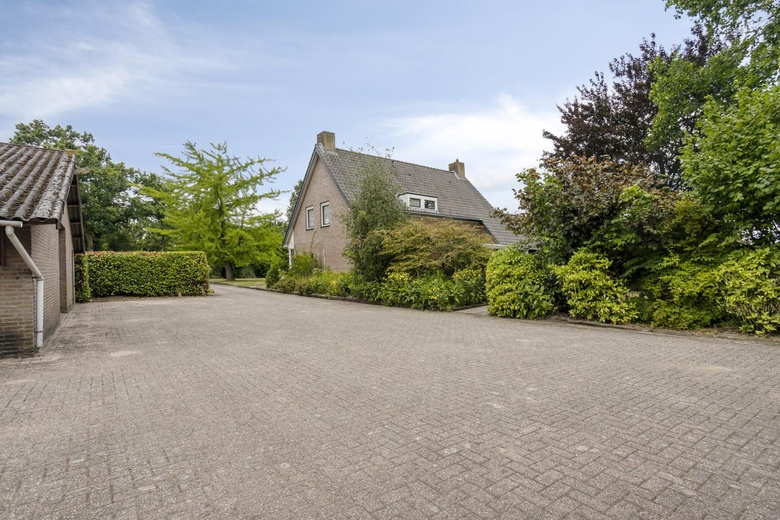 BedrijfsruimteaanEindhovenseweg 27 b<br/> inSon en Breugel