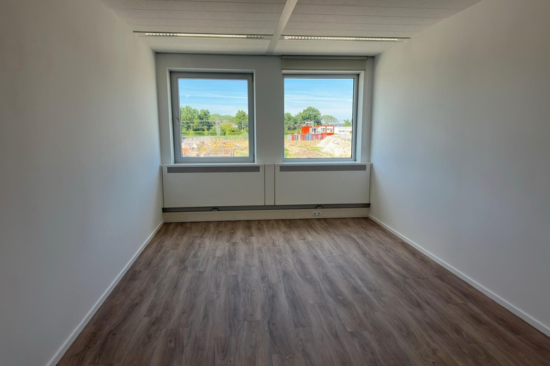 KantoorruimteaanSteinhagenseweg 2 M<br/> inWoerden KantoorruimteaanSteinhagenseweg 2 M<br/> inWoerden
