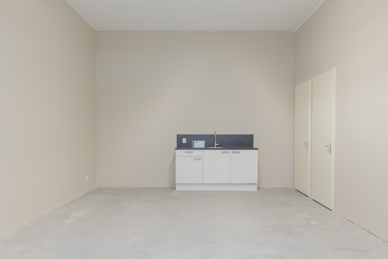 BedrijfsruimteaanCilinderweg 67<br/> inRoelofarendsveen