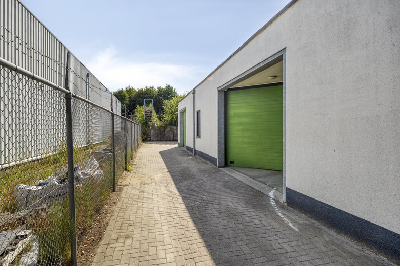 BedrijfsruimteaanLage Weide 25<br/> inWarnsveld BedrijfsruimteaanLage Weide 25<br/> inWarnsveld