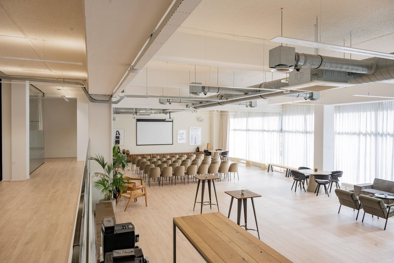 KantoorruimteaanSchipluidenlaan 4<br/> inAmsterdam