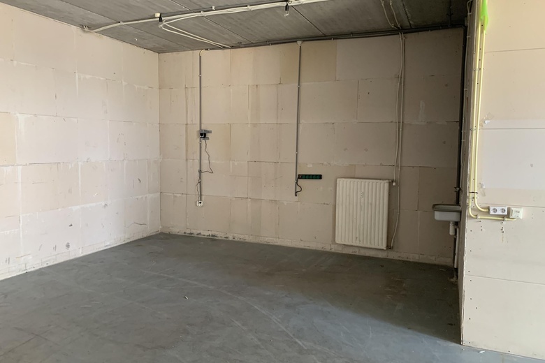 BedrijfsruimteaanApolloweg 2 K<br/> inLelystad BedrijfsruimteaanApolloweg 2 K<br/> inLelystad