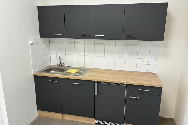 BedrijfsruimteaanGroningenhaven 1 16<br/> inNieuwegein