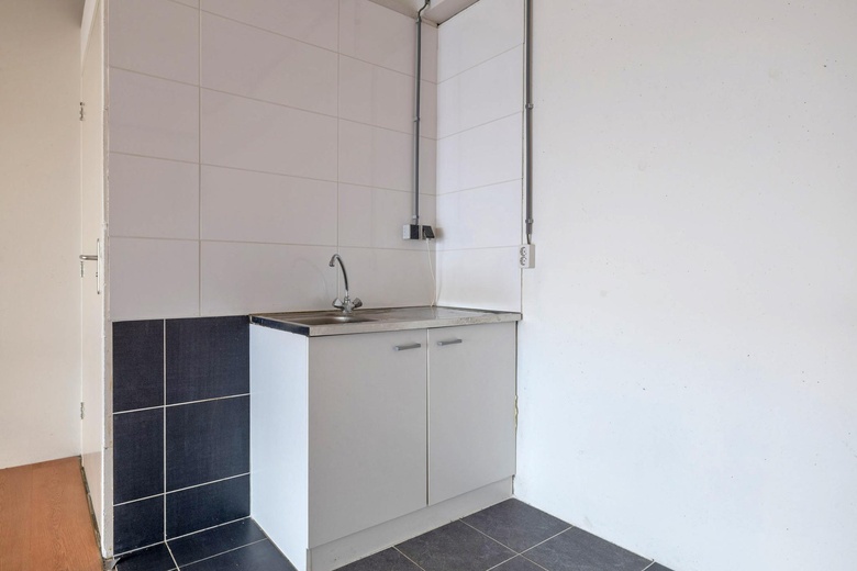 BedrijfsruimteaanEemmeerlaan 36<br/> inWeesp