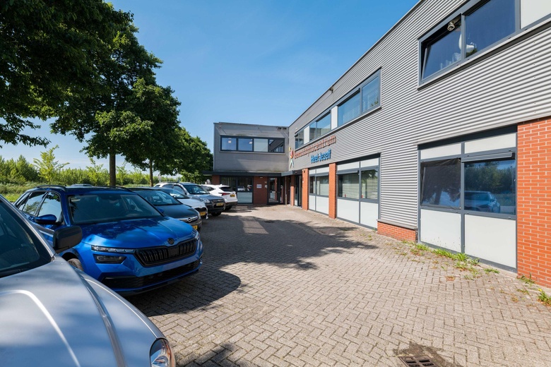 KantoorruimteaanLuzernestraat 37 A<br/> inNieuw-Vennep