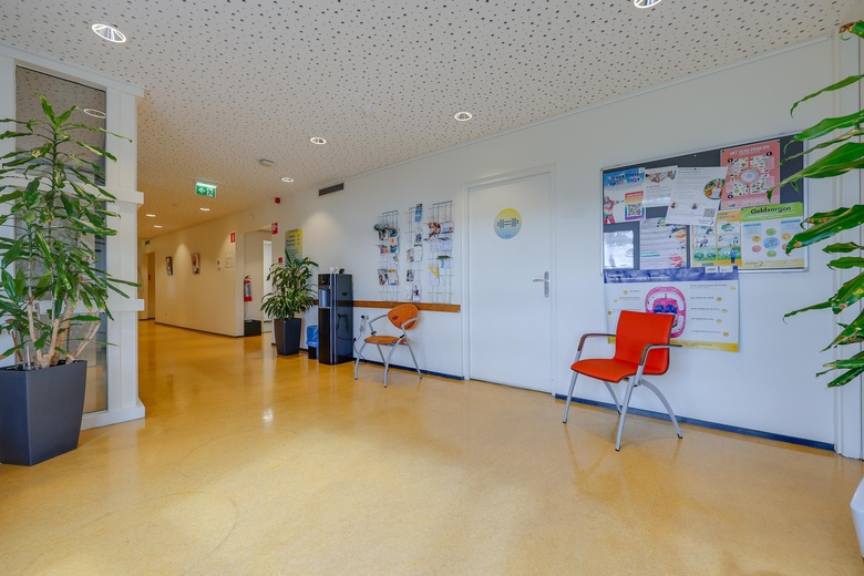 Zorg Almere - Soerabajastraat 1 - Foto 10