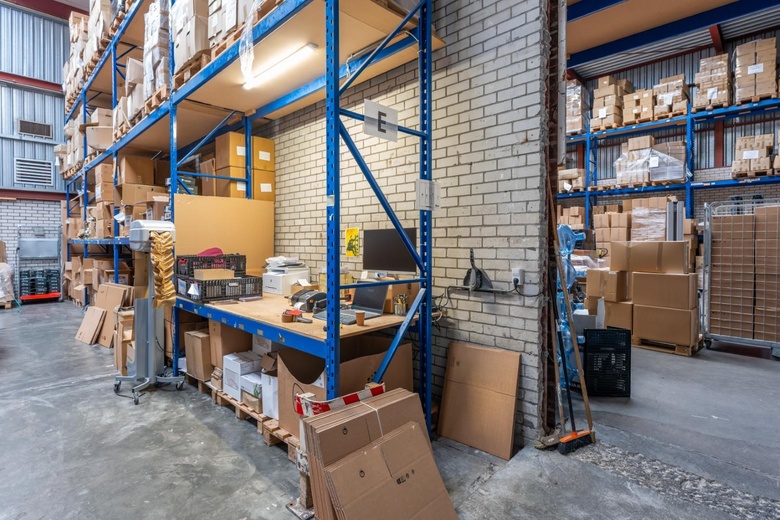 BedrijfsruimteaanHandelsweg 1<br/> inHeiloo