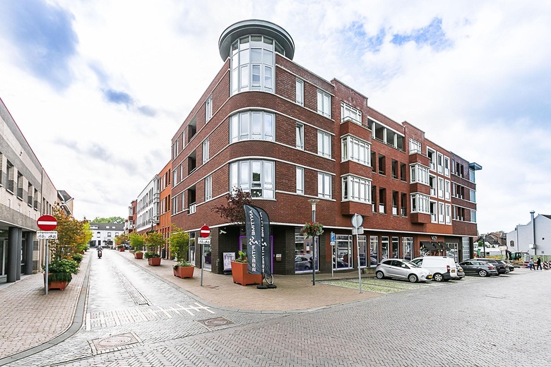 WinkelruimteaanMarktstraat 1<br/> inSimpelveld WinkelruimteaanMarktstraat 1<br/> inSimpelveld