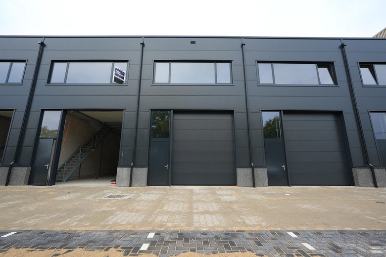 BedrijfsruimteaanIndustrielaan 101<br/> inOss