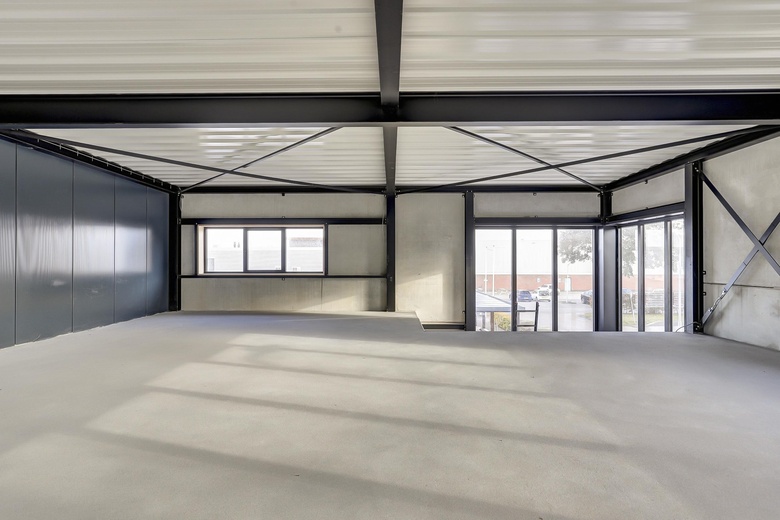 BedrijfsruimteaanGrevelingenstraat 11 a<br/> inZierikzee BedrijfsruimteaanGrevelingenstraat 11 a<br/> inZierikzee