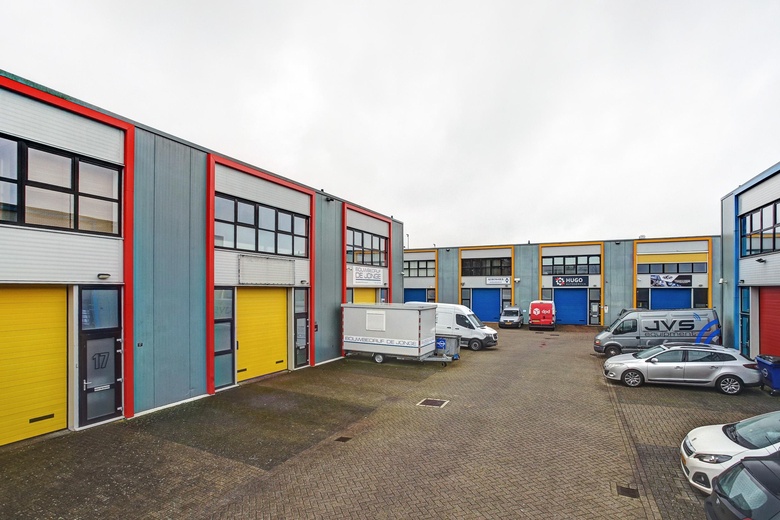 BedrijfsruimteaanInstallatieweg 15<br/> inHuizen