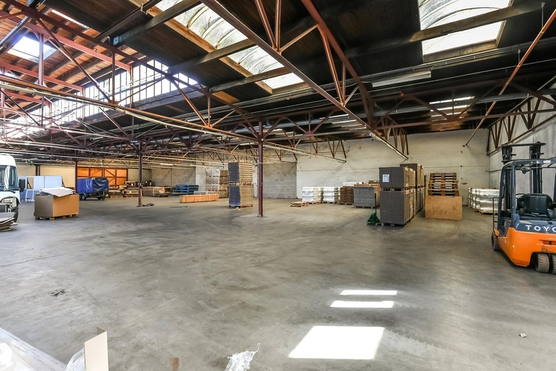 BedrijfsruimteaanKanaaldijk 68<br/> inSpankeren