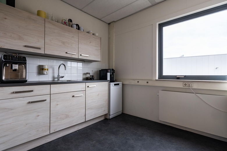 KantoorruimteaanPeppelkade 64a<br/> inHouten