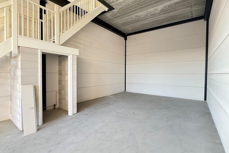 BedrijfsruimteaanHallenstraat 5<br/> inBladel