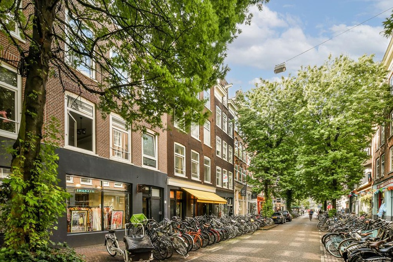 WinkelruimteaanAlbert Cuypstraat 101 - 103<br/> inAmsterdam