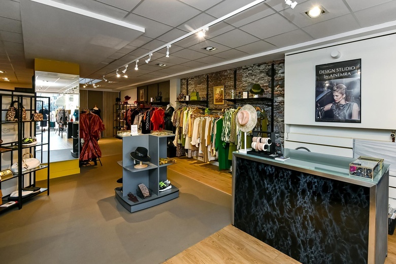WinkelruimteaanBakkerstraat 53<br/> inArnhem WinkelruimteaanBakkerstraat 53<br/> inArnhem
