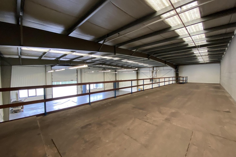 WinkelruimteaanMolensingel 1<br/> inMaastricht WinkelruimteaanMolensingel 1<br/> inMaastricht