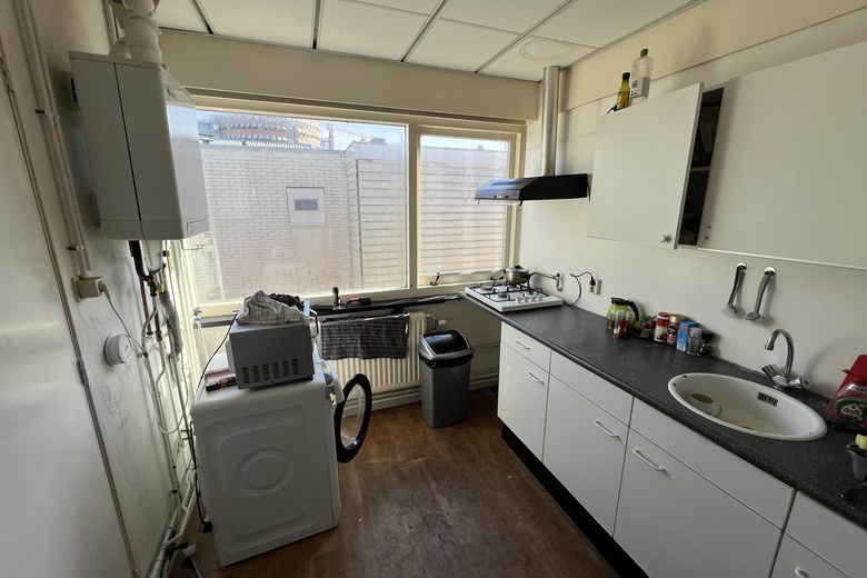 BedrijfsruimteaanAris van Broekweg 4 - 8<br/> inZaandam