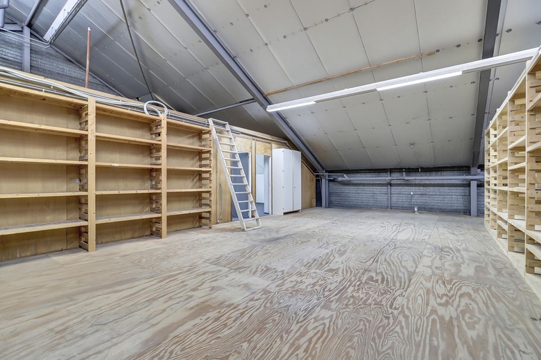 BedrijfsruimteaanBredeweg 39 a<br/> inMoerkapelle