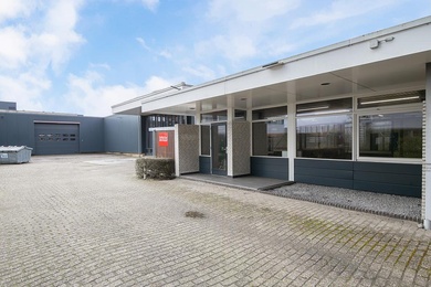 Bekijk foto 2 van Anton Philipsweg 3