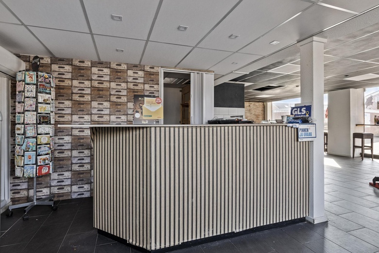 WinkelruimteaanOotmarsumsestraat 421<br/> inAlmelo