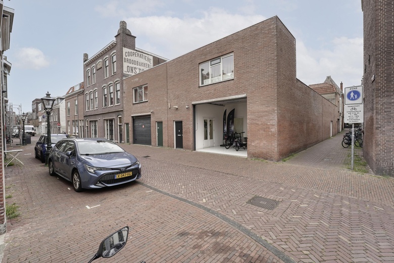 Bekijk foto Bedrijfsruimte aan de Van der Werfstraat 25 in Leiden