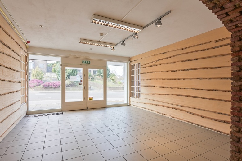 WinkelruimteaanMolenstraat 10<br/> inLimbricht WinkelruimteaanMolenstraat 10<br/> inLimbricht