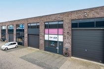 Bekijk foto 4 van Melkrijder 17 b