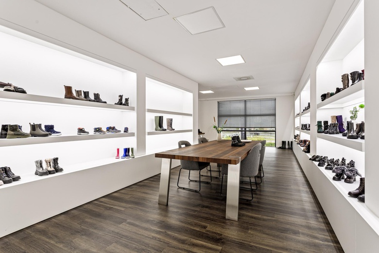 KantoorruimteaanProf. Asserweg 16<br/> inWaalwijk KantoorruimteaanProf. Asserweg 16<br/> inWaalwijk