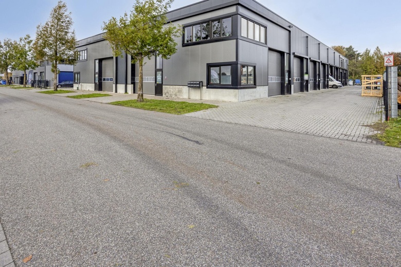 BedrijfsruimteaanHet Bassin 27 c<br/> inVriezenveen