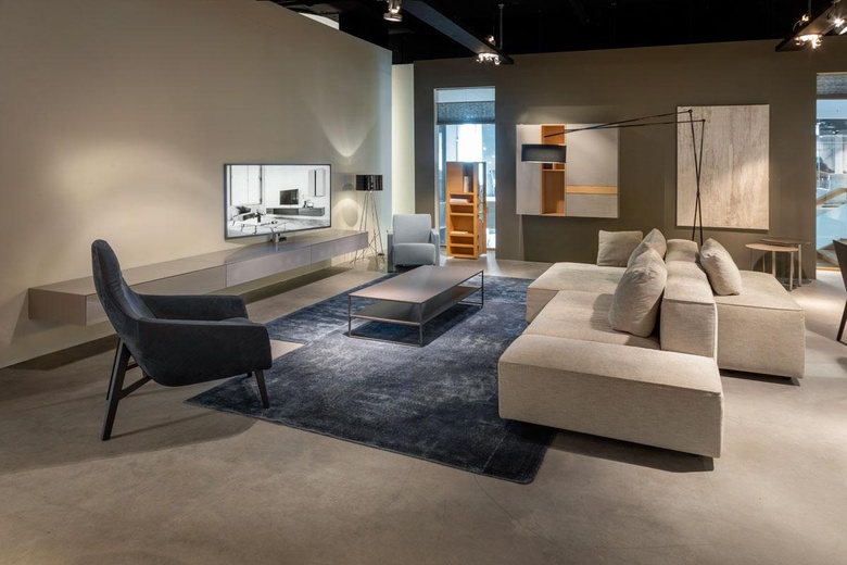 WinkelruimteaanEuromarkt 26<br/> inAlphen aan den Rijn