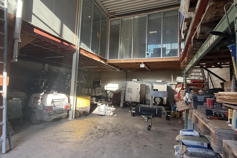 BedrijfsruimteaanVermogenweg 39<br/> inMijdrecht