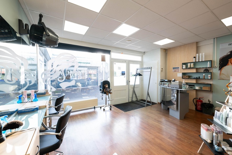 BedrijfsruimteaanForel 2 c<br/> inHellevoetsluis