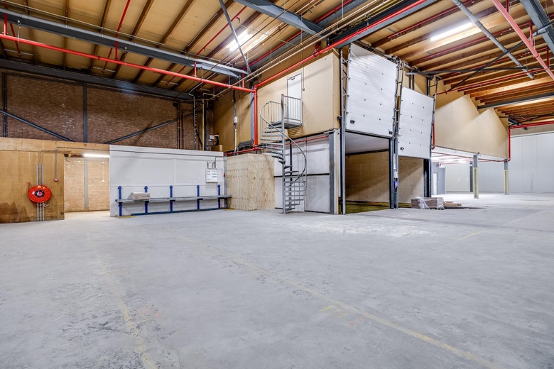 BedrijfsruimteaanVanadiumweg 10 A<br/> inAmersfoort BedrijfsruimteaanVanadiumweg 10 A<br/> inAmersfoort