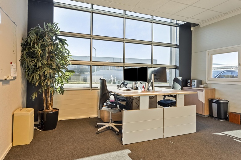 BedrijfsruimteaanStaalsteden 4<br/> inEnschede