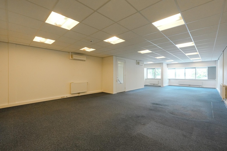 BedrijfsruimteaanSaksenweg 42 F<br/> inOss BedrijfsruimteaanSaksenweg 42 F<br/> inOss