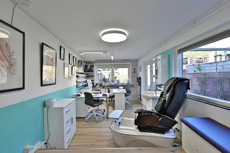BedrijfsruimteaanLaarstraat 59<br/> inTilburg BedrijfsruimteaanLaarstraat 59<br/> inTilburg