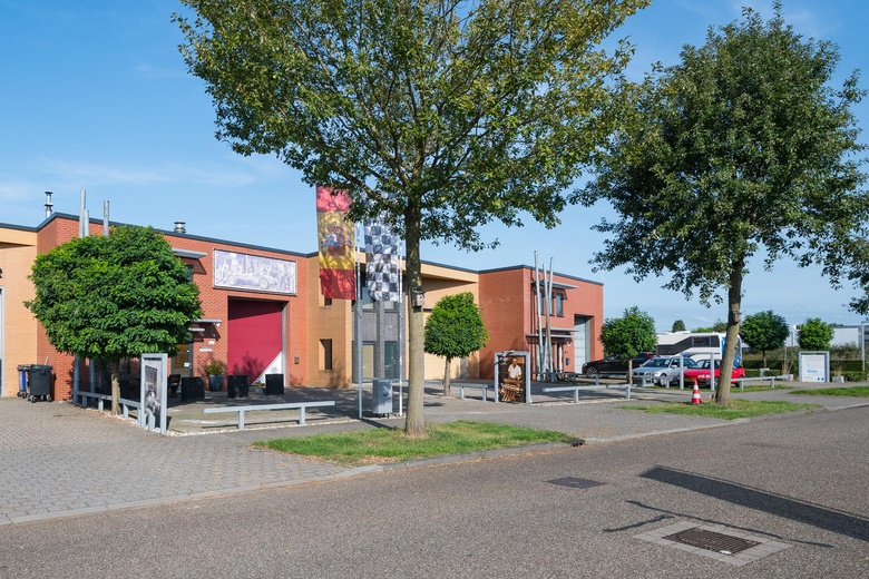 BedrijfsruimteaanMercatorstraat 13 03<br/> inLichtenvoorde BedrijfsruimteaanMercatorstraat 13 03<br/> inLichtenvoorde