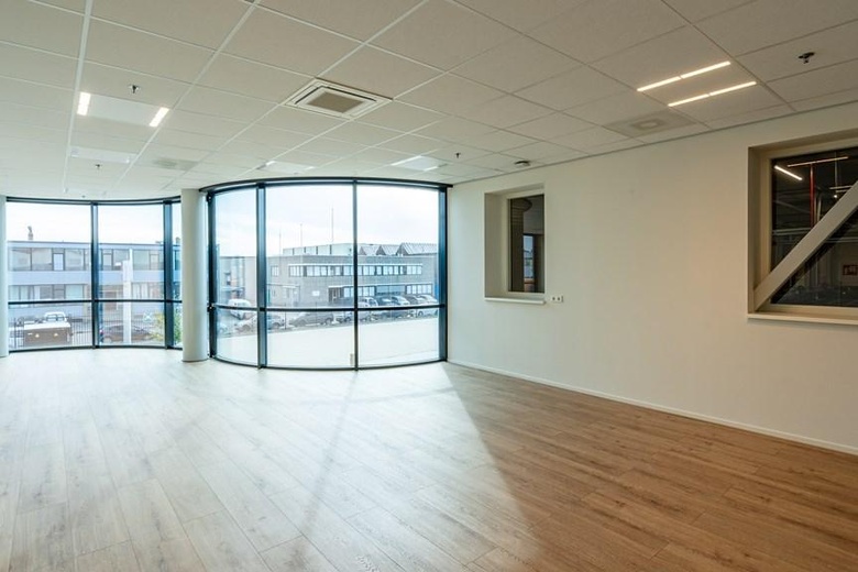 BedrijfsruimteaanVan Riemsdijkweg 57<br/> inRotterdam