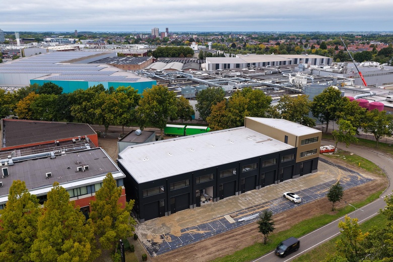 BedrijfsruimteaanIndustrielaan 101<br/> inOss